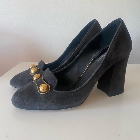 Authentic Vintage Dolce & Gabbana Black Suede Logo Studded Black Heel Pumps - Picture 2 of 11